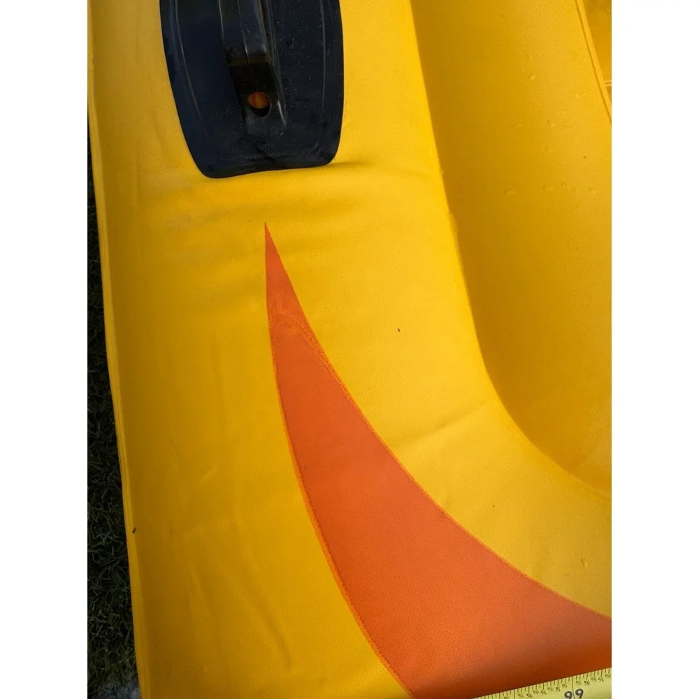 Rare Discontinued Yellow Vintage Coleman Inflatable Party Platform Raft 6 Person - Picture 5 of 7